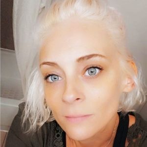 Meet your Posher, Karin